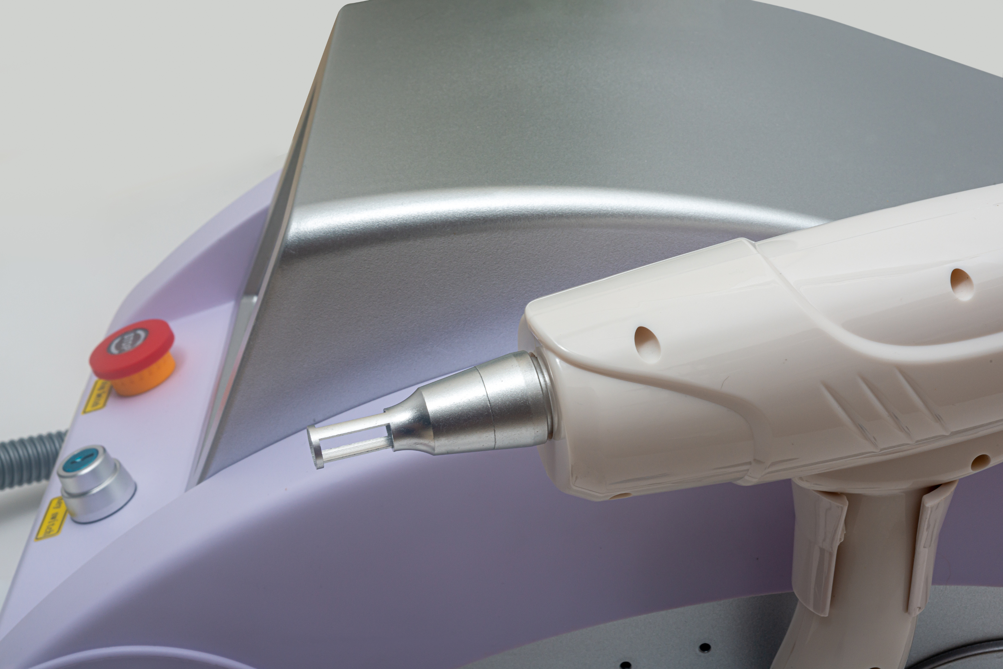 YAG laser for tattoo removal