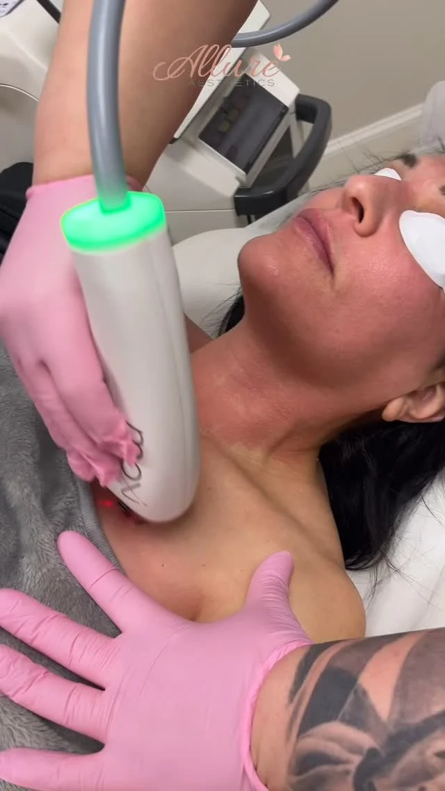 🎧 SOUND UP — this is what Moxi really sounds like!

This gentle-yet-powerful laser treatment isn’t just for your face — we’re treating the neck and chest too for full-spectrum skin renewal.

✨ Why treat your chest and neck with Moxi?
• Smooths texture & fine lines
• Fades sun damage & discoloration
• Boosts collagen for firmer, more youthful skin
• Helps prevent signs of aging before they start

Moxi is safe for all skin tones and perfect year-round. Let’s give your skin that lit-from-within glow — face and décolleté included. 💫