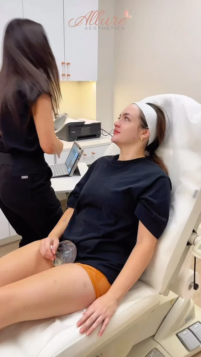 ✨ Our client’s big reveal moment! ✨

After her personalized treatment plan, she now has a naturally refined jawline and fuller lips.

Her results highlight her own beauty without overpowering it, just a refreshed, confident glow.